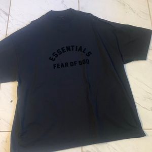 Fear of God Essentials TShirt M